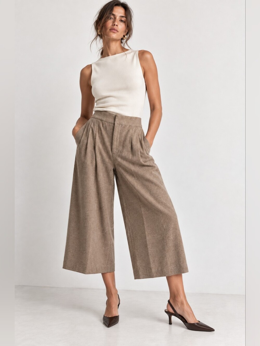 Zara Woman Wool Blend Pleated Wide Leg Cropped Trousers Brown Size L